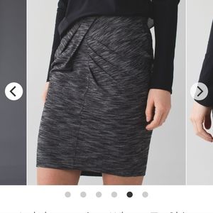 Lululemon &Go Where-To Heathered Black Skirt 8